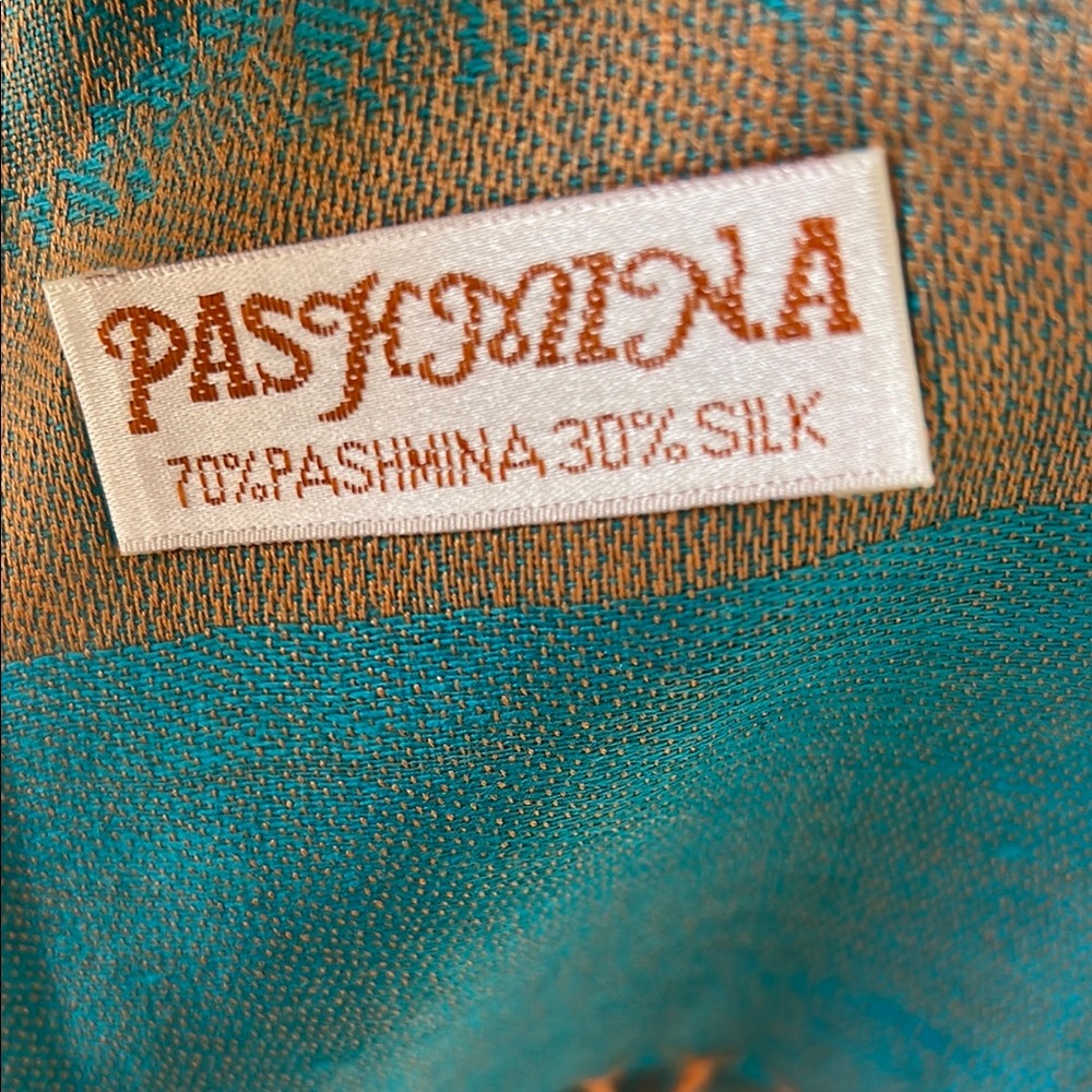 NWOT Teal and Tangerine Orange Silk Pashmina Shawl - Picture 4 of 7
